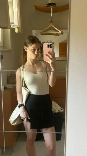 Nazlı - Arnavutköy Escort