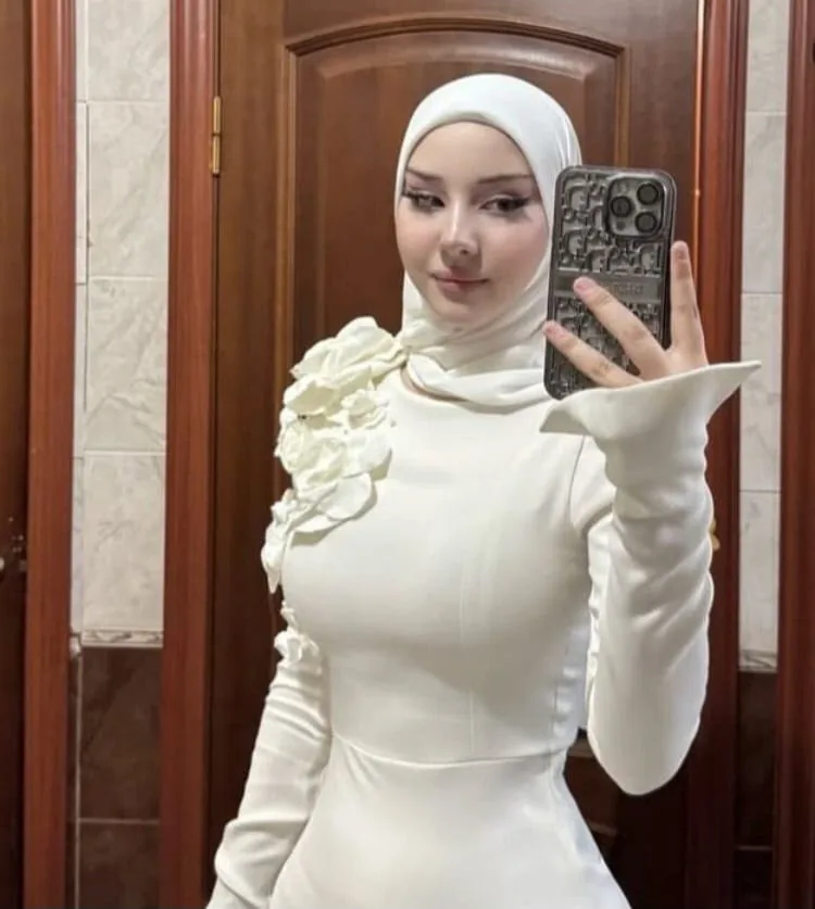 Defne - Arnavutköy Escort